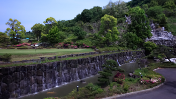 スタートテラス前
